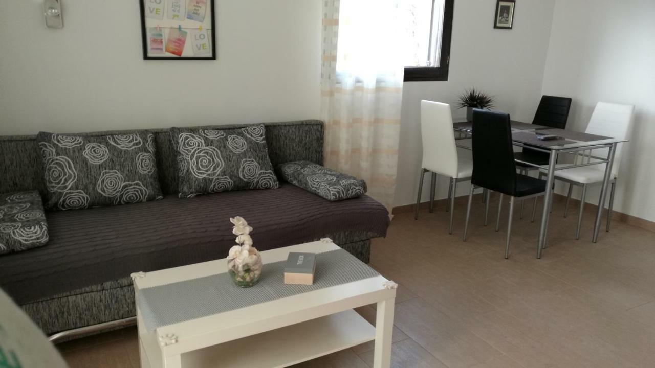 Apartment Leon & Grga Šibuljina Esterno foto